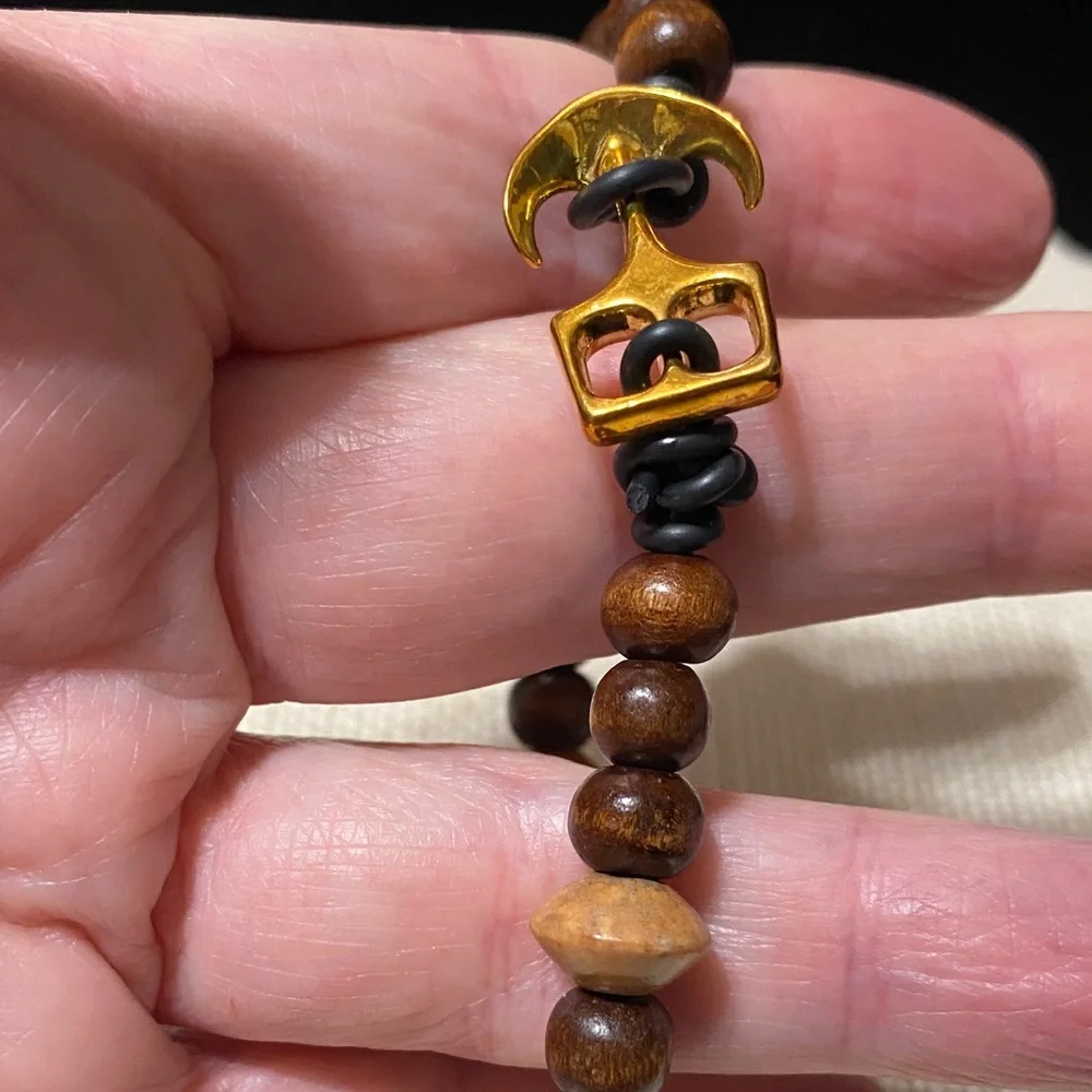 Brown two tone wood Beaded 8” long Bracelet with Gold anchor and loop Clasp